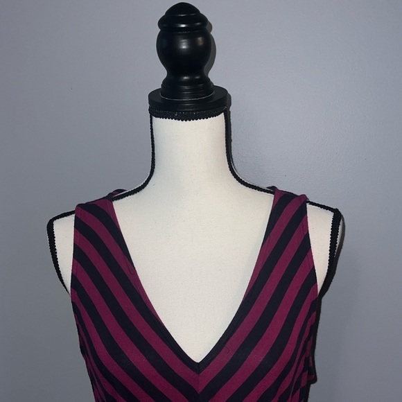 Croft& Barrow- Striped dress - Picture 2 of 6